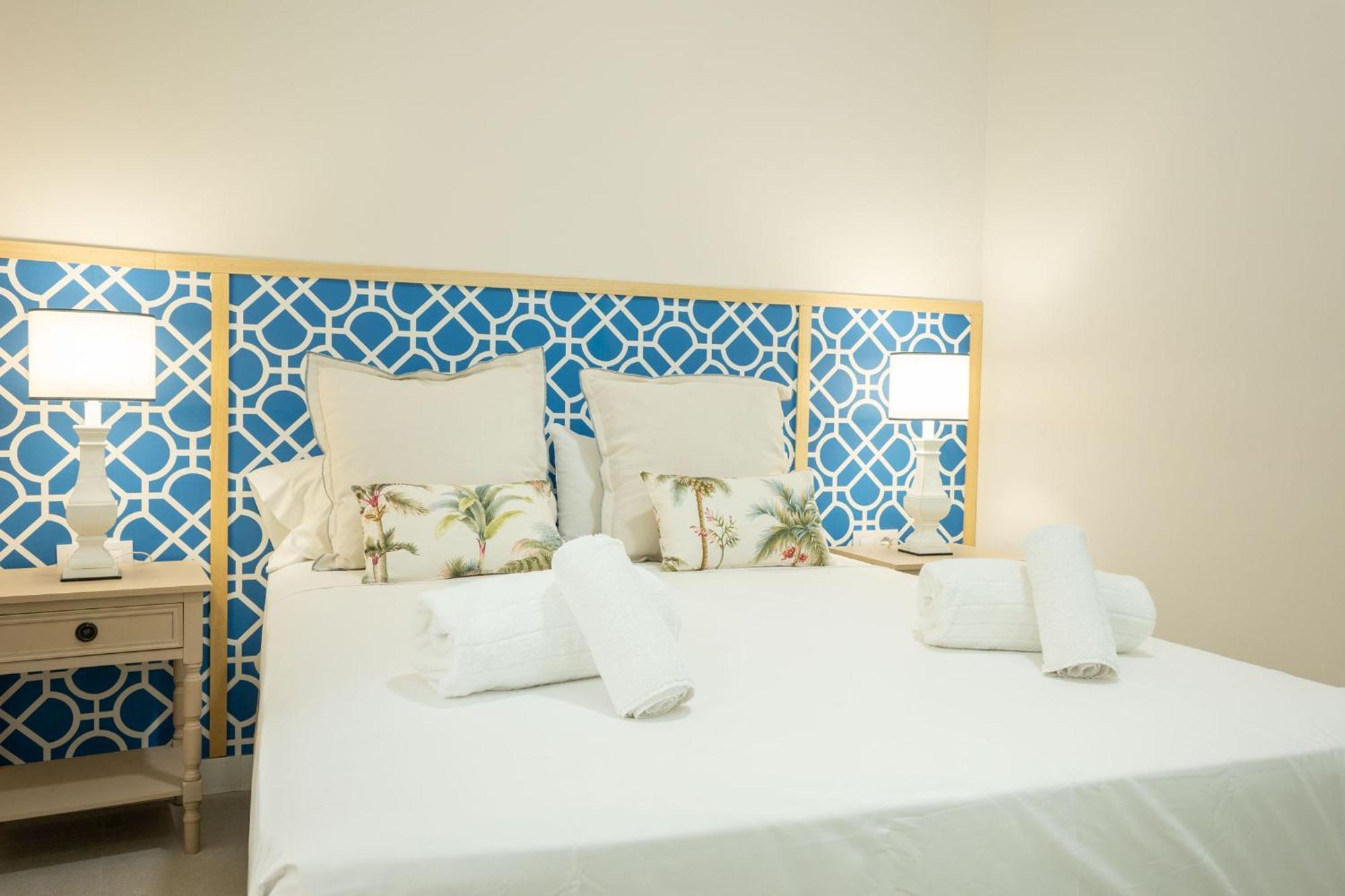 Rt41 Triana Deluxe Appartement Sevilla Buitenkant foto
